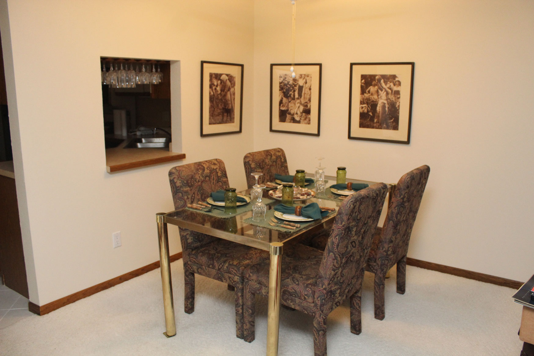 Wi Townhouse Dining Room